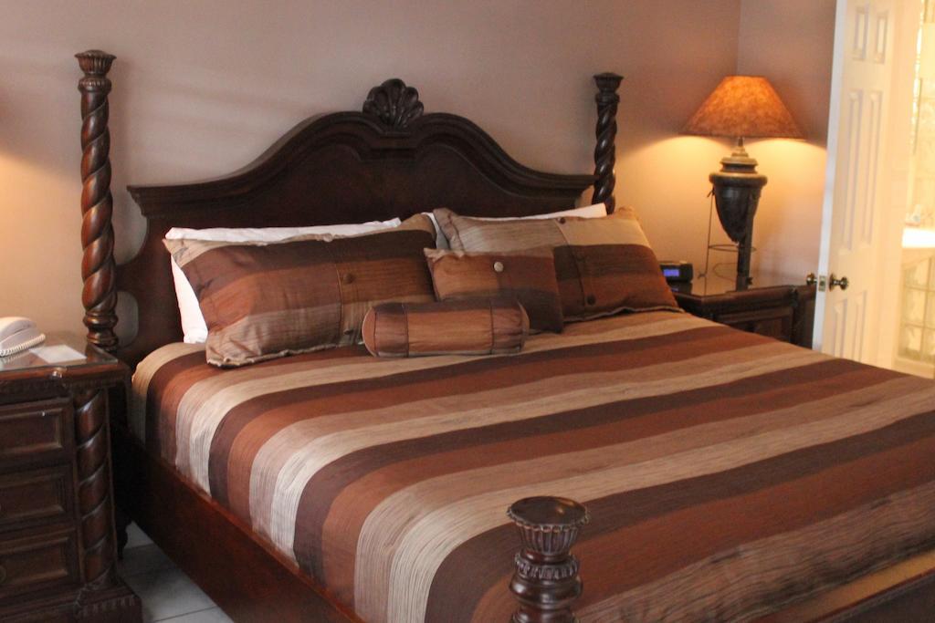 Coral Reef Guesthouse Fort Lauderdale Ngoại thất bức ảnh